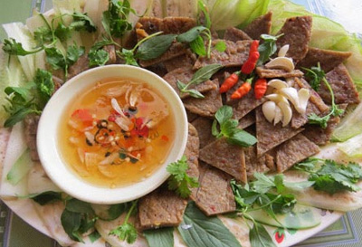 Về biển Sa Huỳnh ăn chả cá